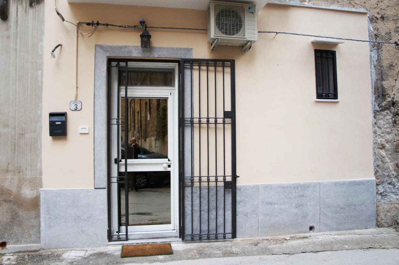 Cathedral Apartment Palermo Dış mekan fotoğraf